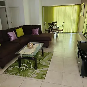 https://new-kingston-luxurious-secure-condo.comcaribbean.com